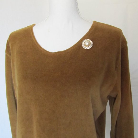 Vintage White Pearl and White Crystals Round Pin Brooch - Picture 8 of 12